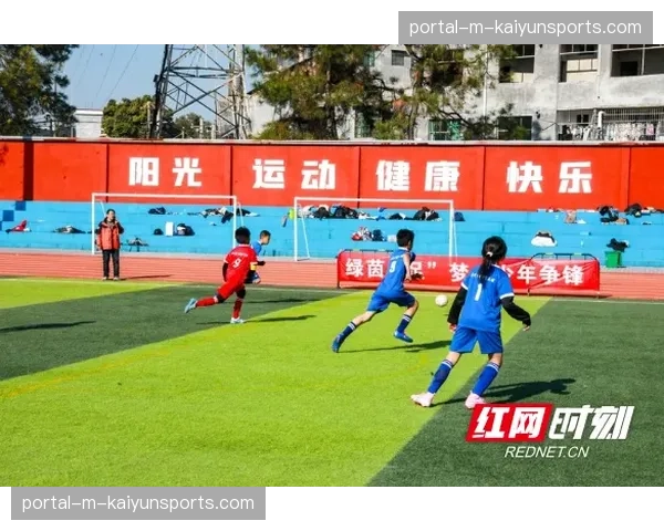 校园足球观察:青少年训练营增设“防守站位”专项课程 校园足球观察:青少年训练营增设“防守站位”专项课程